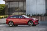 Jaguar F-Pace 20d AWD R-Sport 2016 года (ZA)